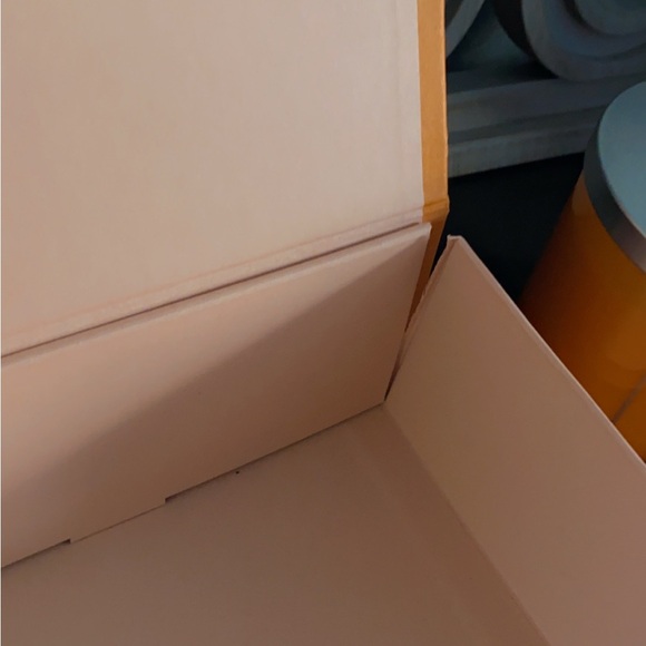 Louis Vuitton Signature Orange Gift Box - Picture 4 of 5